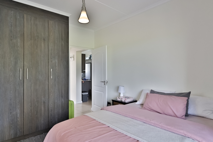 2 Bedroom Property for Sale in De Velde Western Cape